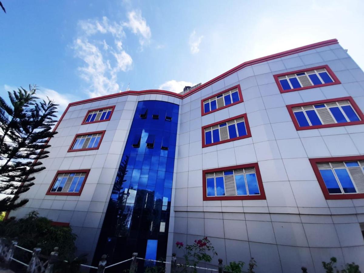 Mars Hotel Тангалла Экстерьер фото