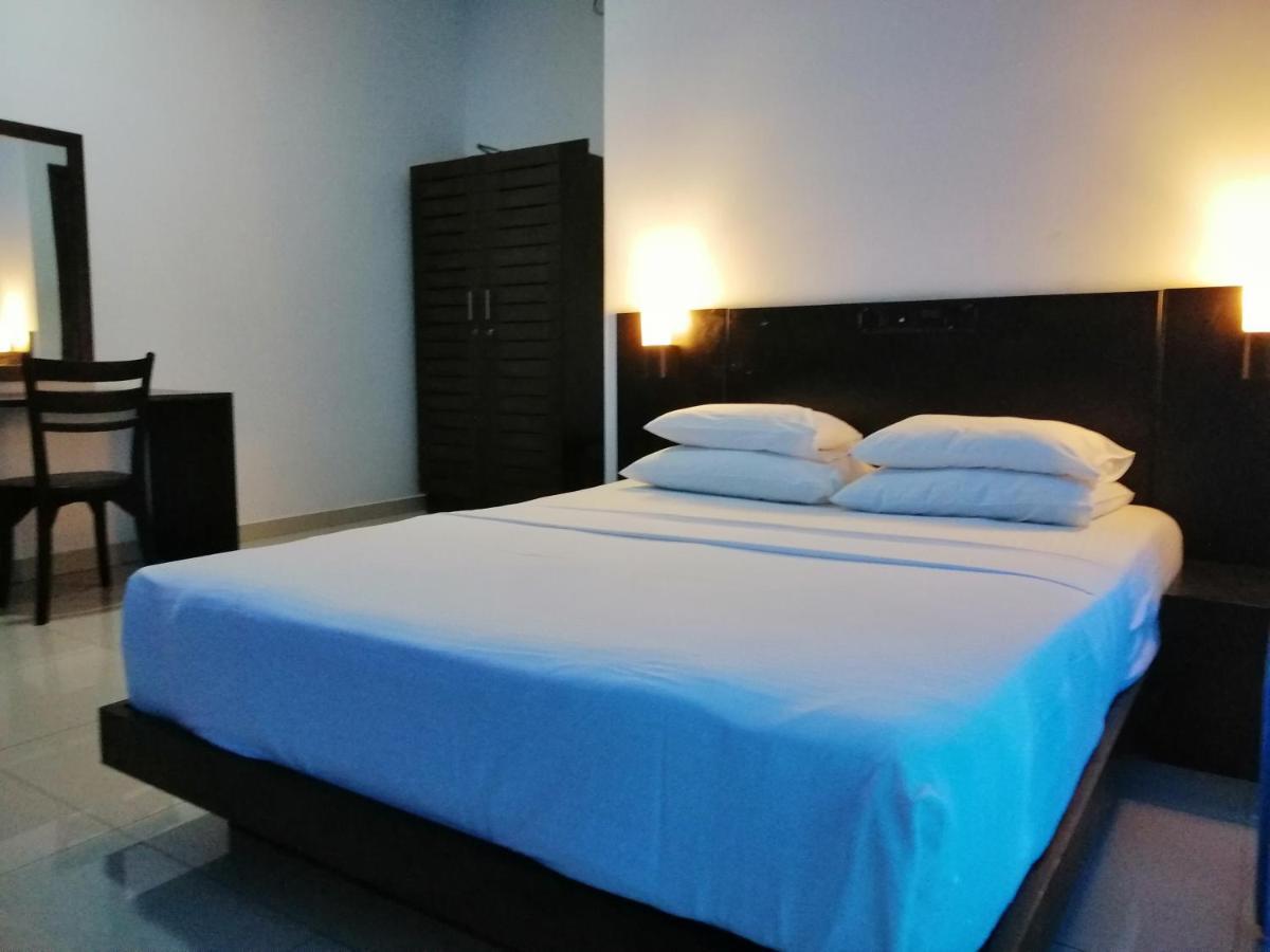 Mars Hotel Тангалла Номер фото